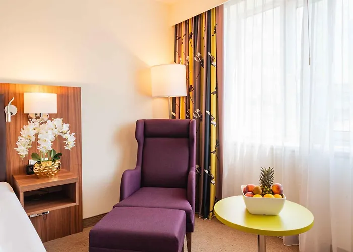 Ξενοδοχείο Plaza Premium 4*